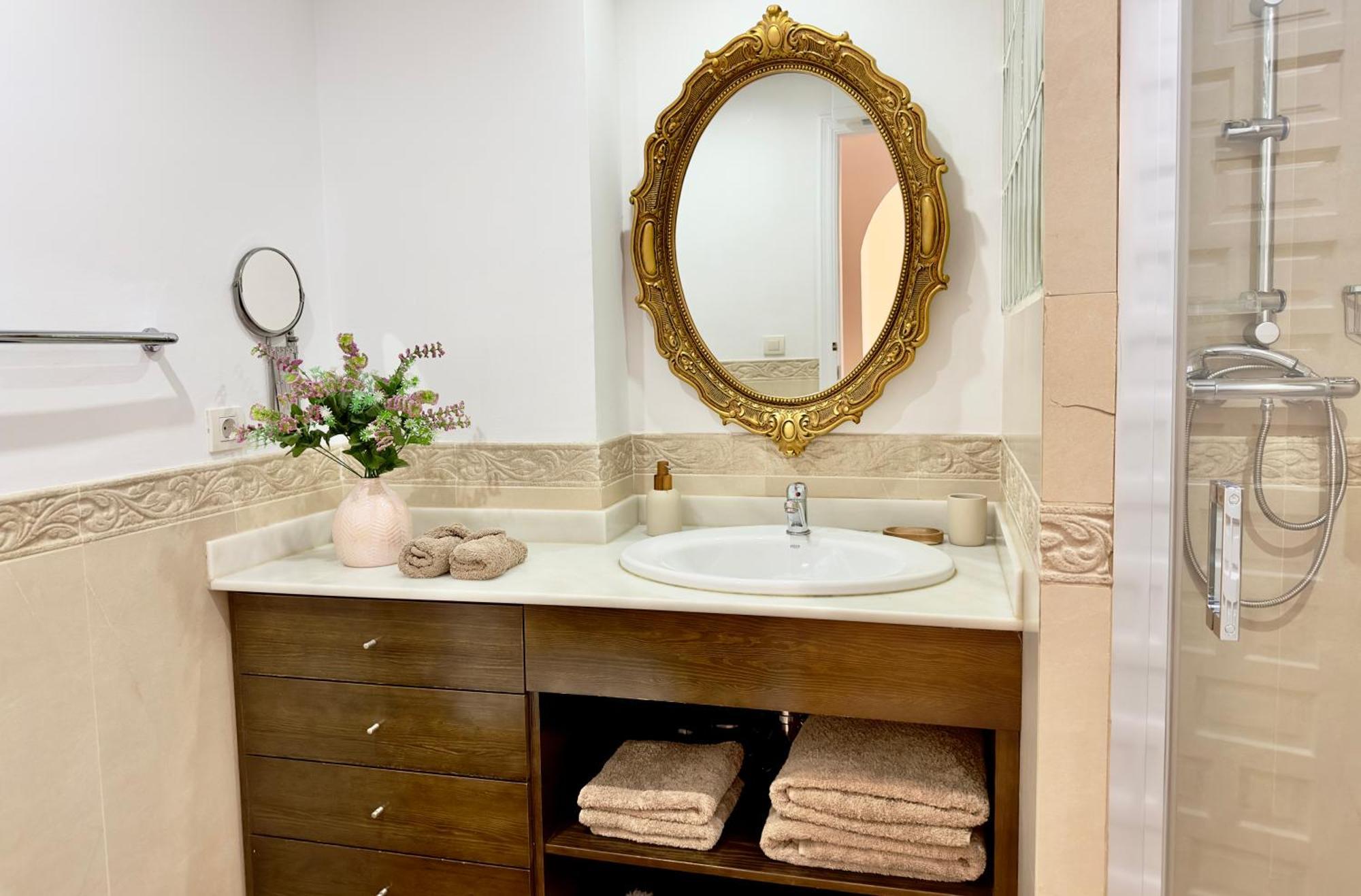 Apto Fully Equiped Con Piscina Y Gratis Parking Алтеа Екстер'єр фото